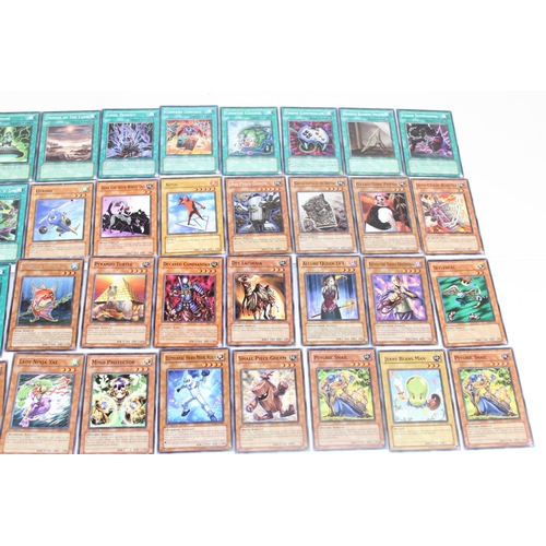 1507 - A large qty of Yu-Gi-Oh cards - approx 550