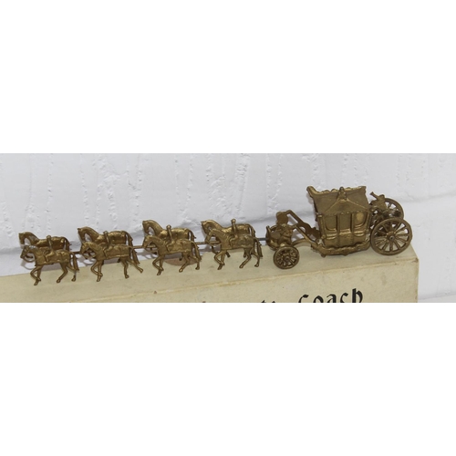 1516 - 3 models of Royal carriages to inc Britains