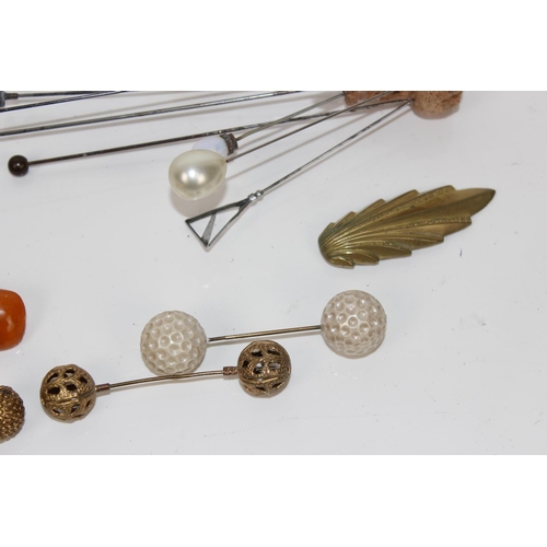 1667 - Qty of vintage hatpins