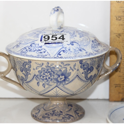 1954 - Qty of antique and later pottery and porcelain