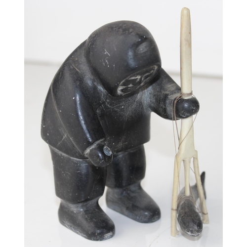 1966 - 5 ethic art pieces African and Inuit - Eskimo Art seal - fisherman signed Aisa (likely Aisa Amittu),... 