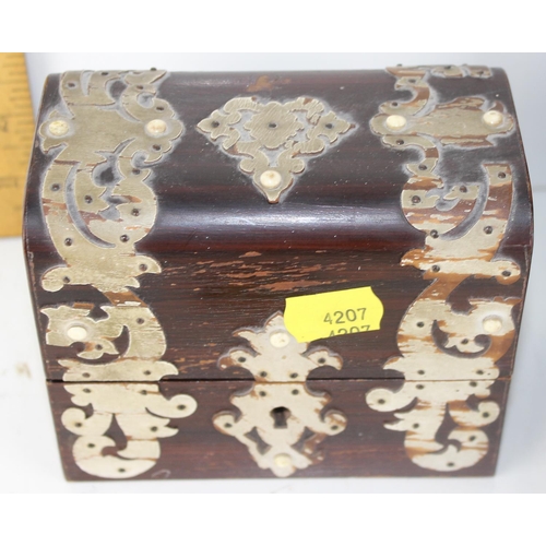 385 - 3 vintage boxes to inc Vizagapatam carved wooden example