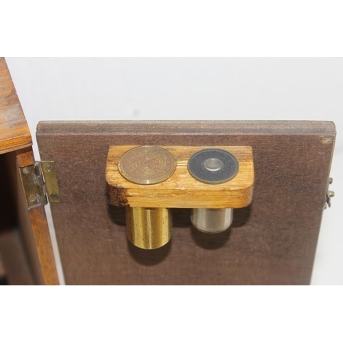 758 - A Hearson of London brass monocular microscope in wooden case