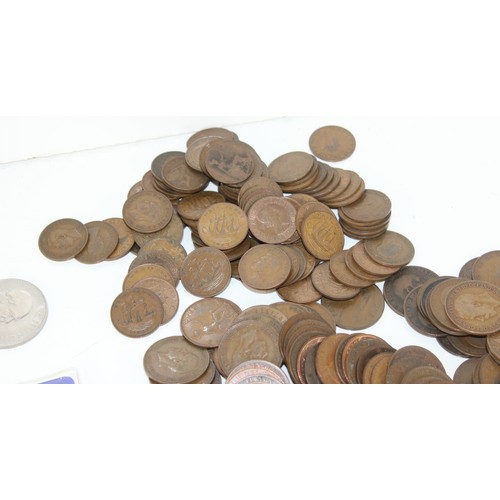 1360 - A qty of assorted coins