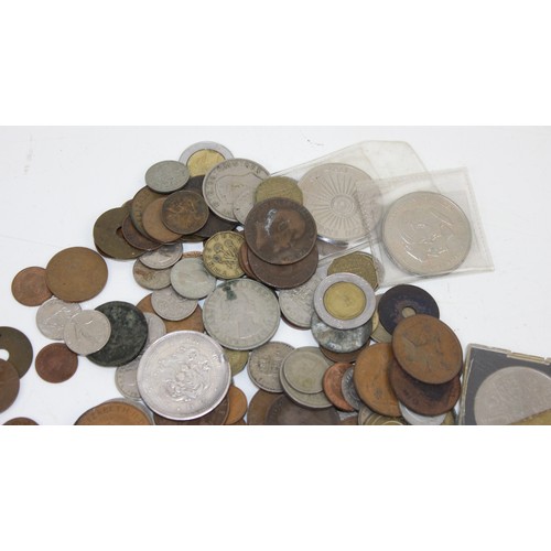 1368 - Qty of assorted world coins and notes etc