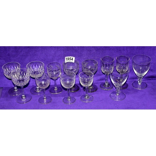 2005 - Qty of antique and later liqueur glasses etc