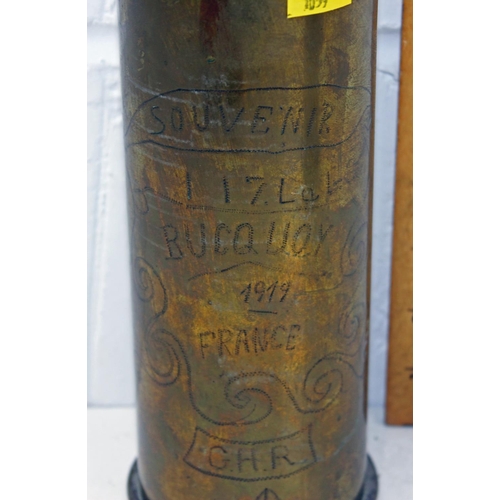 1059 - 2 WW1 shell cases with decoration