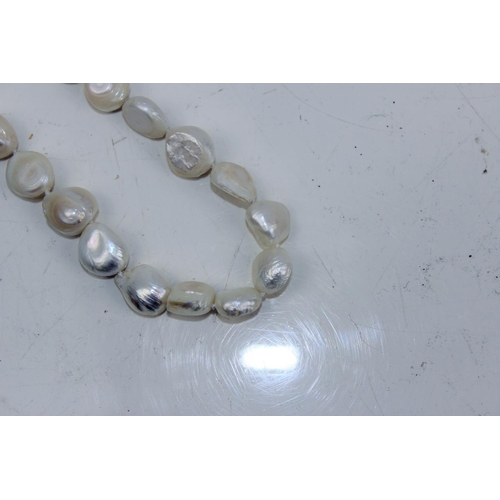 1279 - South Sea baroque shell white pearl necklace in box.