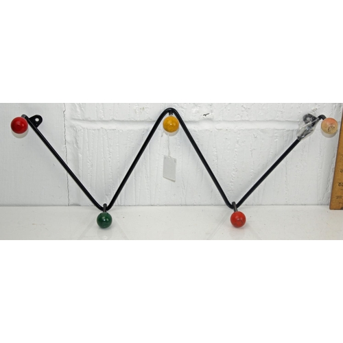 391 - A retro Sputnik type coat rack