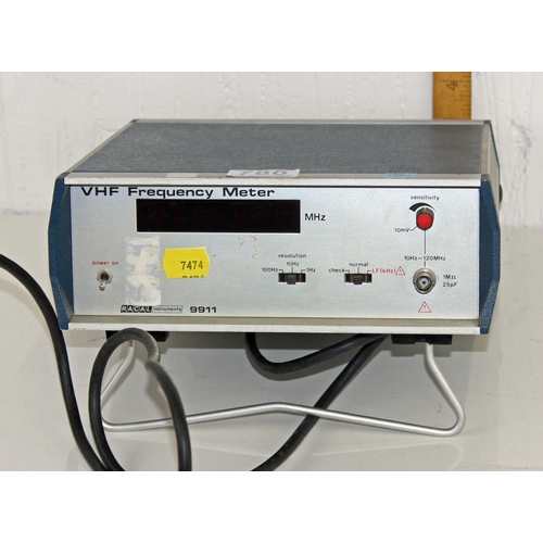 780 - Racal 9911 VHF frequency meter