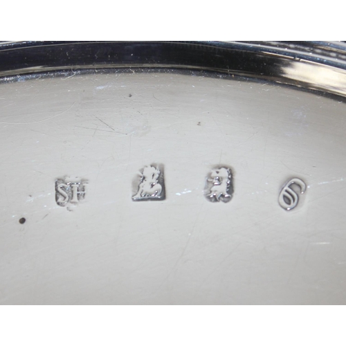 1101 - Description Amended - 17th century silver Tazza with gadrooned border. Hallmarks for London 1699 - m... 