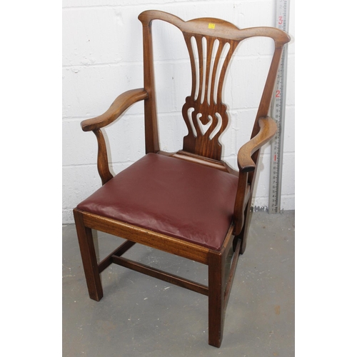 141 - A matched set of 6 Chippendale style dining chairs, 2 dining chairs and 4 carvers - some believed to... 