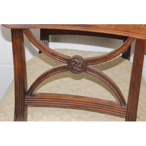 67 - A matched set of 4 19th Century Cross Back Mahogany Regency chairs with reeded legs