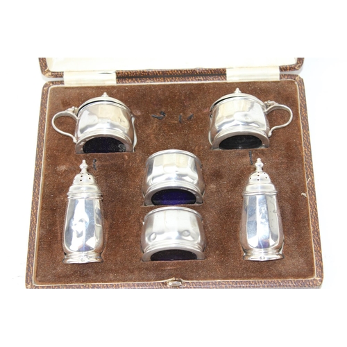 1111 - A boxed 6 piece silver cruet set - Birmingham 1929/30 by Walker & Hall