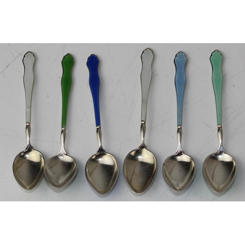 1113 - A set of 6 Art Deco period silver and enamel coffee spoons marked Sterling