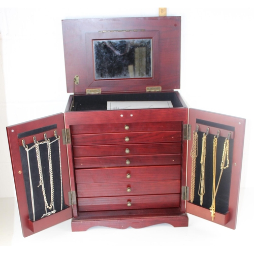 1200 - A Thomas Pacconi jewellery box and contents