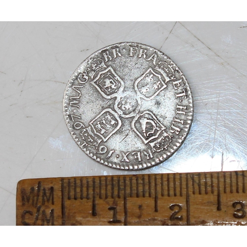 1323 - Great Britain coins - 1697 William III silver sixpence coin