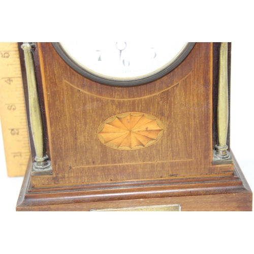 1364 - An Edwardian Sheraton Revival wooden cased mantle clock