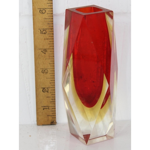 1609 - A retro red and amber flashed glass vase with facet cut design