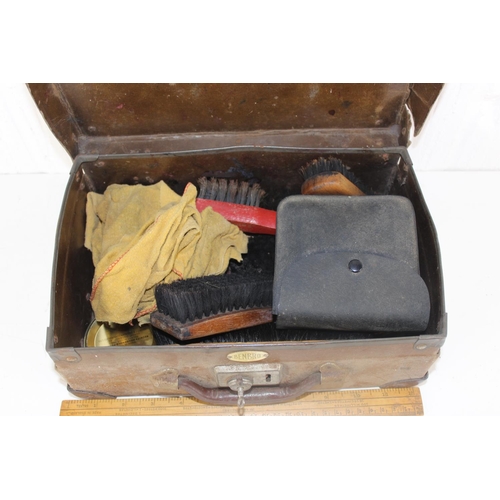 1701 - Vintage shoe-shine kit in case