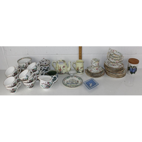 1711 - Qty of assorted ceramics to inc an antique Spode part tea set and Portmeirion