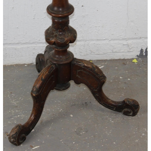 32 - Victorian Chess table on tripod base