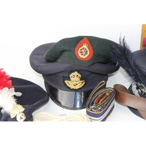 1031 - A qty of military and other caps and berets and a 1943 dated Hobson Sam Brown belt