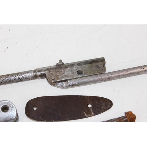 1069 - An antique Air Rifle in parts for reconstruction - believed to be a Tell of Germany