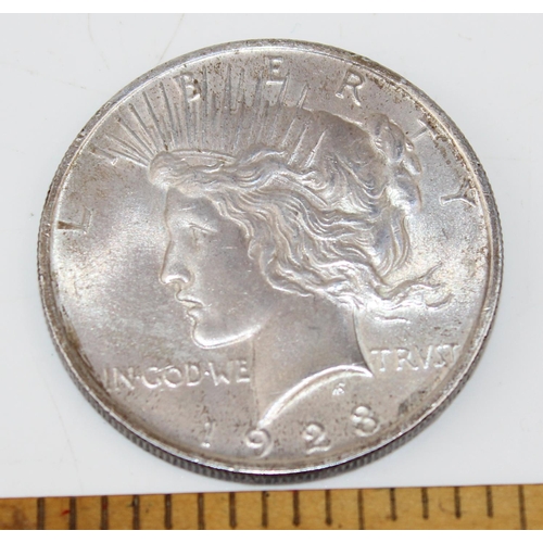 1349l - A 1928 US Silver 