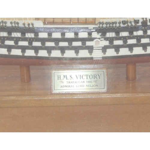 1423 - Wooden cased model of HMS Victory