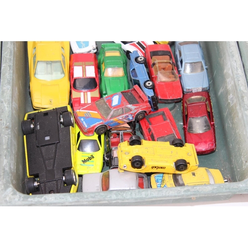 1443 - Qty of diecast model vehicles - mainly Matchbox