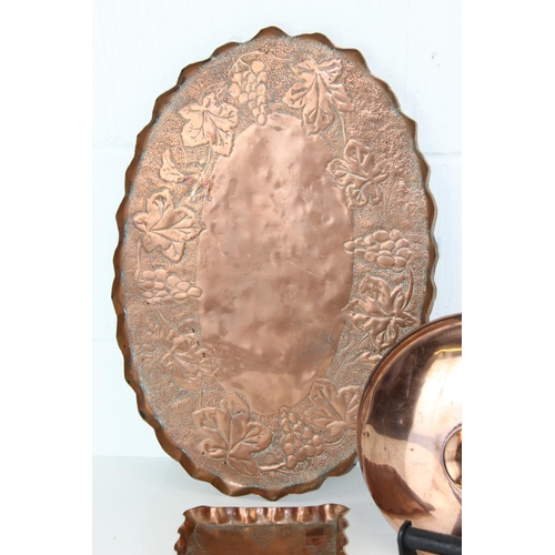 1810 - Qty of antique and later metalware to inc an Arts & Crafts tray and an unusual copper warming pan