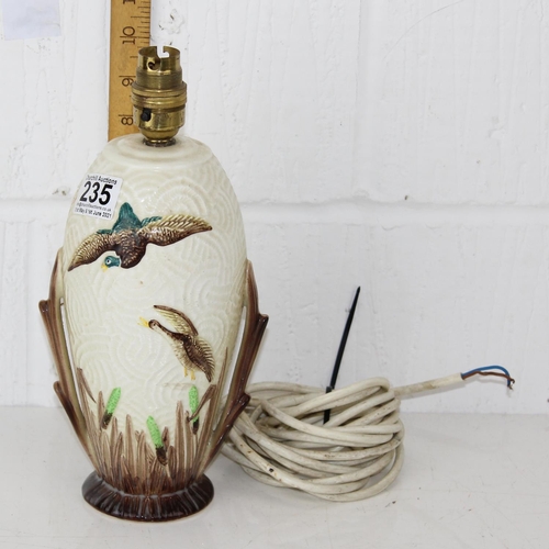 235 - Vintage table lamp decorated in relief with birds etc