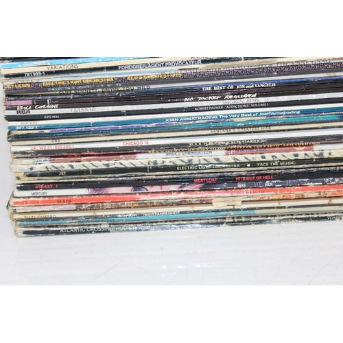 629f - Qty of approx 40 LP vinyl records in case - mainly Rock