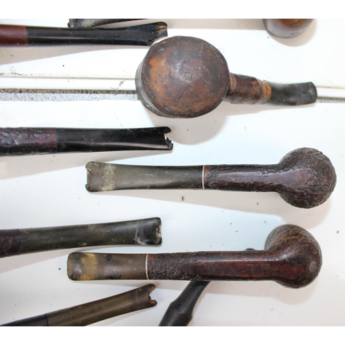 1644 - A large qty of smoking pipes to inc models by Bentwell, Captain Kidd etc