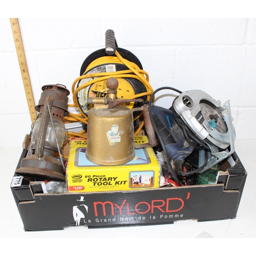 775 - Box of tools to inc lantern