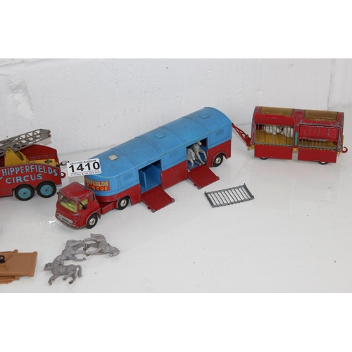 1410 - Qty of Corgi Chipperfield Circus vehicles etc