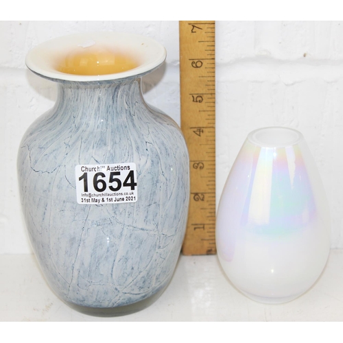 1654 - 2 retro glass vases