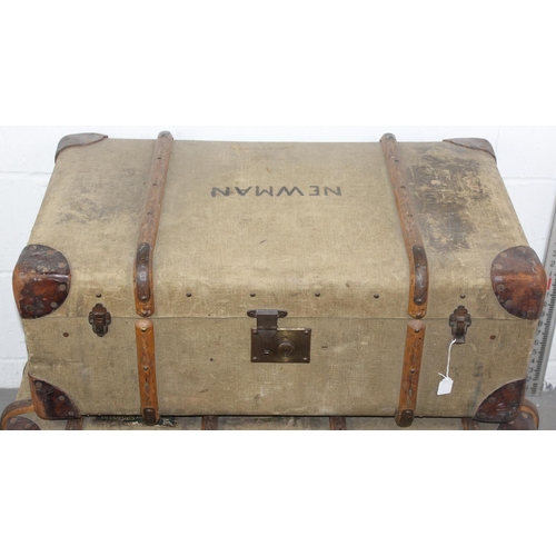 190 - A set of 3 matched travelling trunks/ suitcases marked 