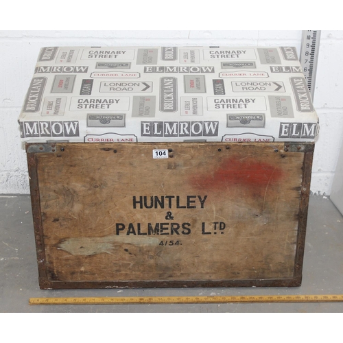 183 - Vintage Huntly & Palmers wooden crate with later upholstered-top