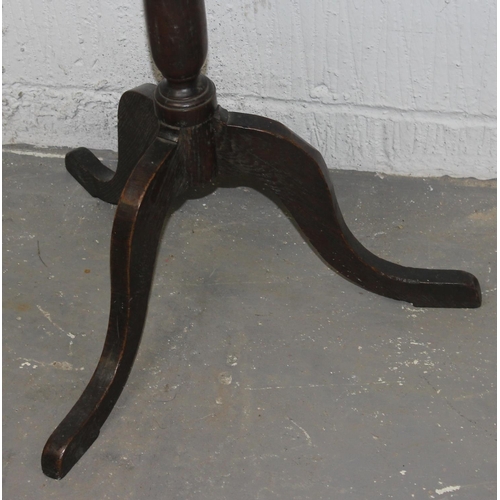182 - 2 x Antique mahogany tripod wine tables