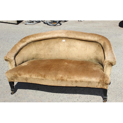 103 - A Victorian 2 seater sofa