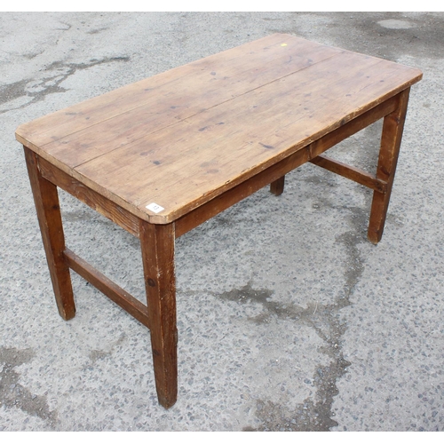 13 - A vintage stripped pine kitchen table