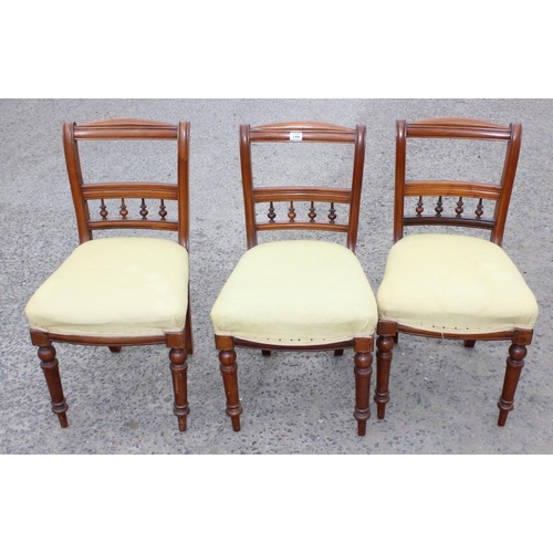 146 - 3 good quality Victorian mahogany dining chairs with stuffed seats