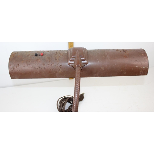 235 - An unusual Art Deco designed copper effect desk lamp by Art Specialty Co of Chicago