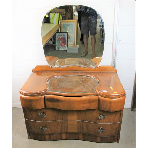 172 - Art Deco period dressing table