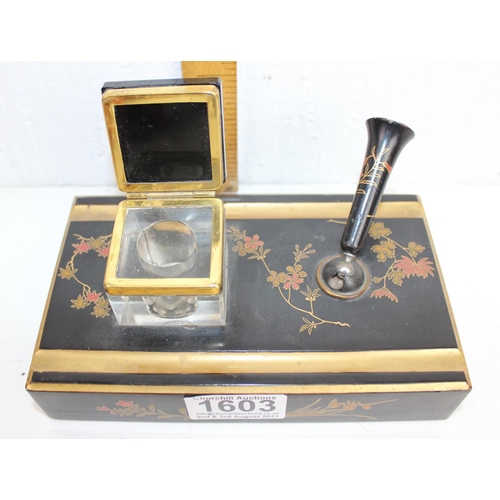 1603 - An early 20th century Japanese lacquer desk stand with inkwell and pen holder