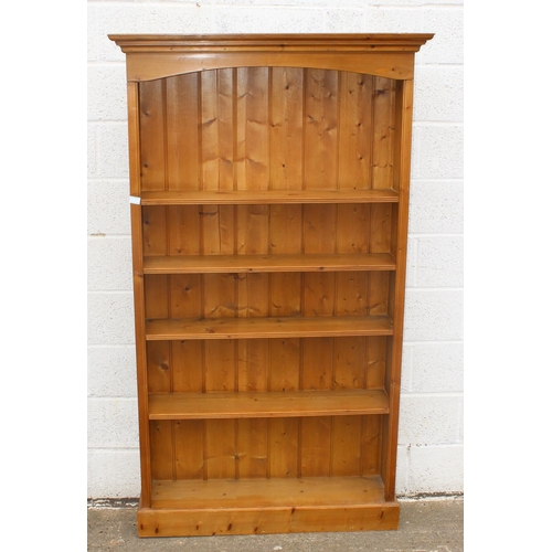 27 - Large modern pine bookcase