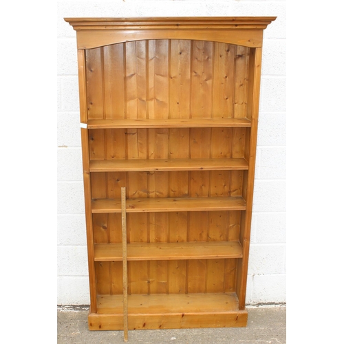 27 - Large modern pine bookcase