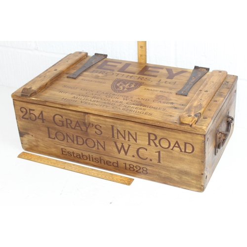 1019 - Reproductions Eley wooden cartridge box